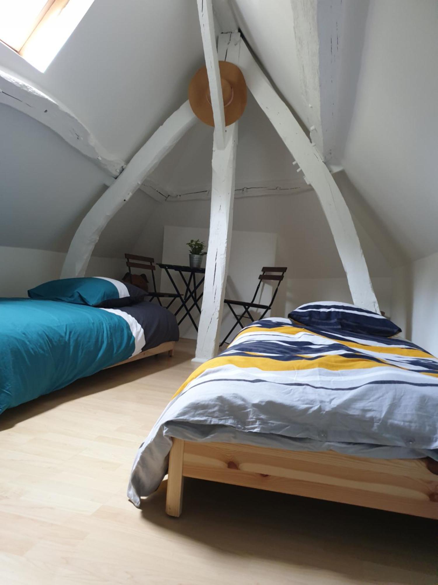 Chambre Privee Dans Petite Maison Typique Montivilliers Kültér fotó